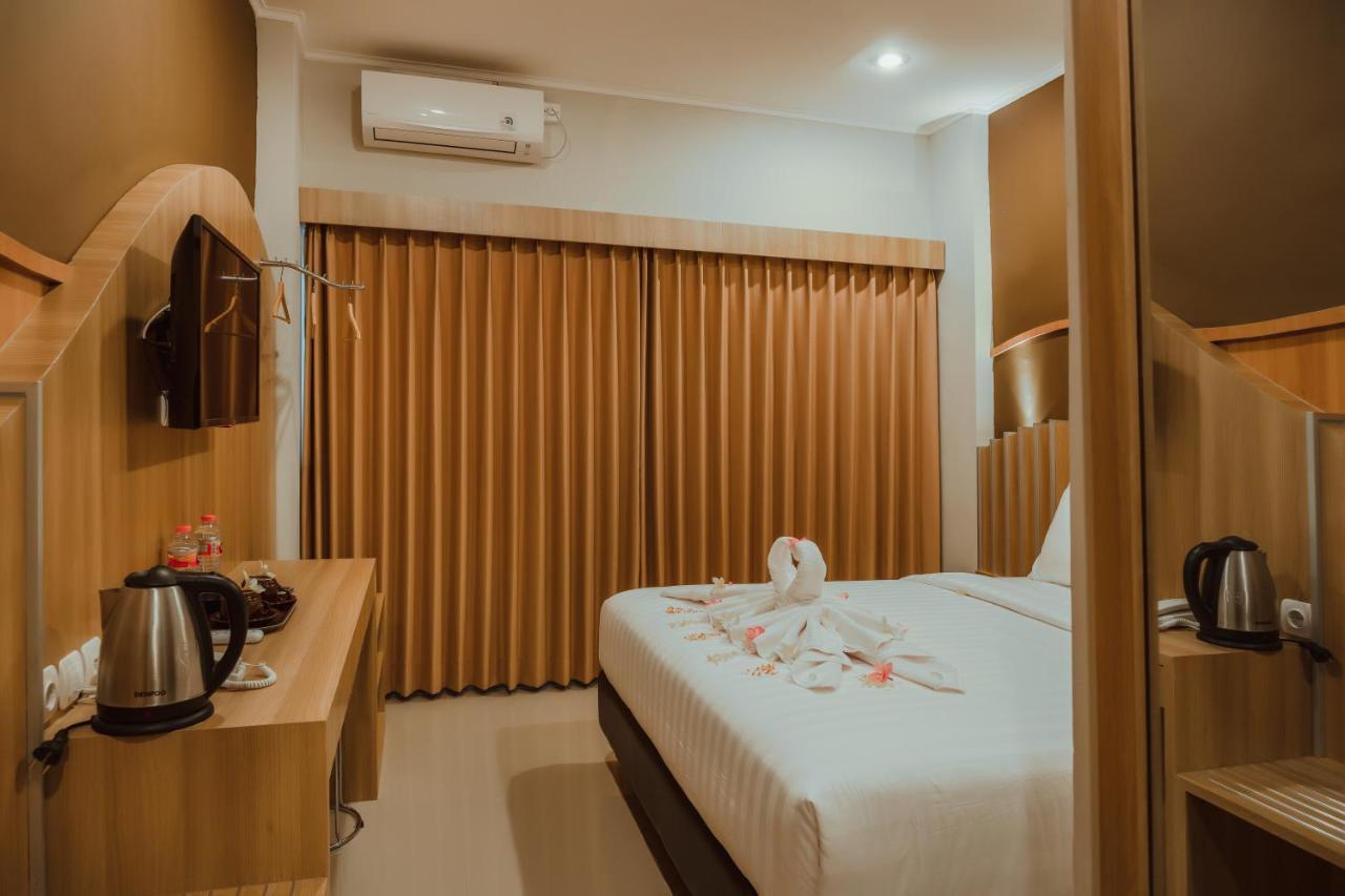 Panfila Hotel Kuta  Extérieur photo
