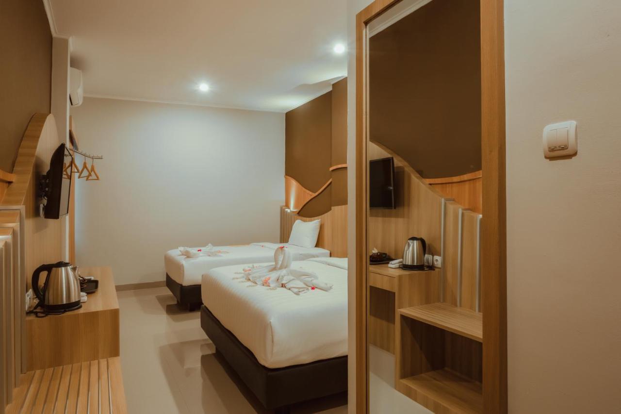 Panfila Hotel Kuta  Extérieur photo