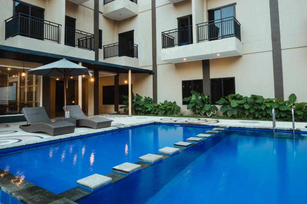 Panfila Hotel Kuta  Extérieur photo